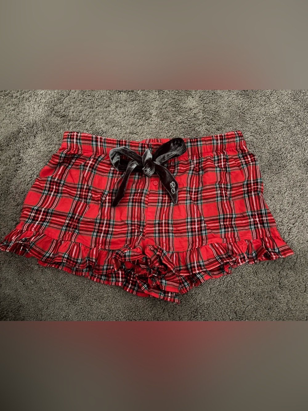PINK Victoria's Secret Christmas Red Plaid Ruffle Lounge Shorts